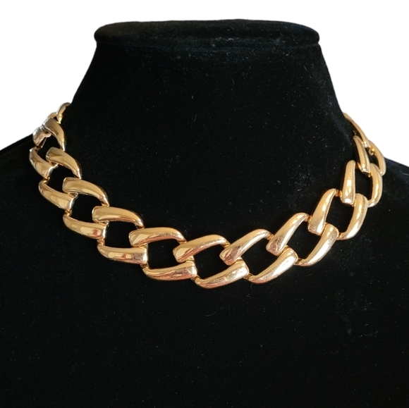 Napier Vintage Gold Large Link Chocker Necklace - Picture 1 of 4